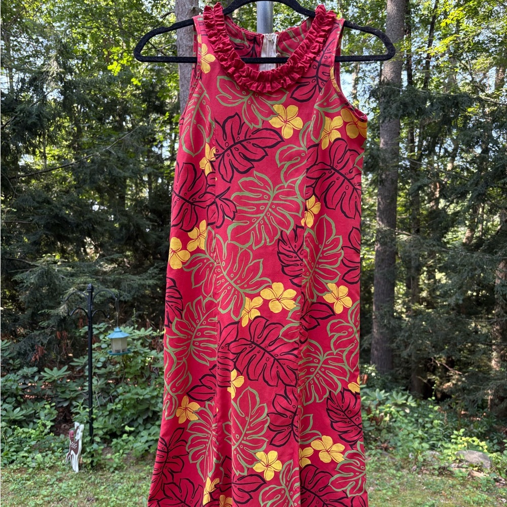 Vintage Hawaiian 1960s Red and Yellow Floral Dress Tiki